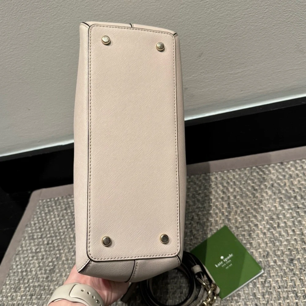 Kate Spade - Cedar Street Maise Satchel Gray Tote Bag with Structured Design - Picture 5 of 14